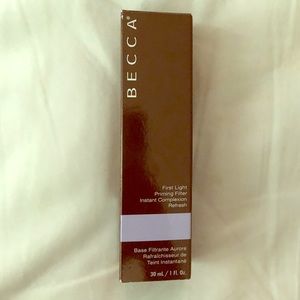 Labor Day sale ! BECCA first light priming filter